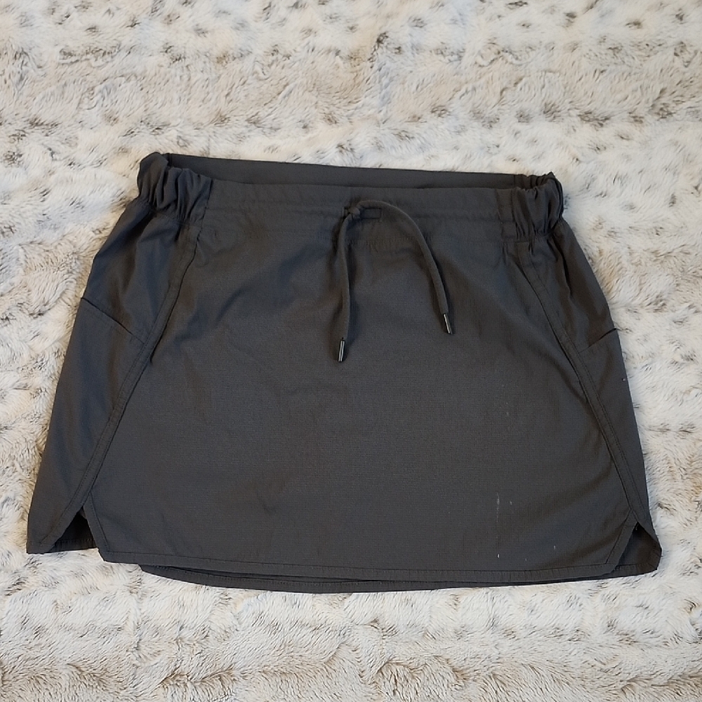 Te Verde Skirt Skort Olive M